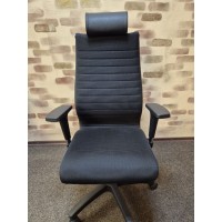 Кресло Metta комплект 19/2D PL черный с экспозиции